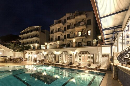 Гостиница Aqua Princess Hotel в Каше