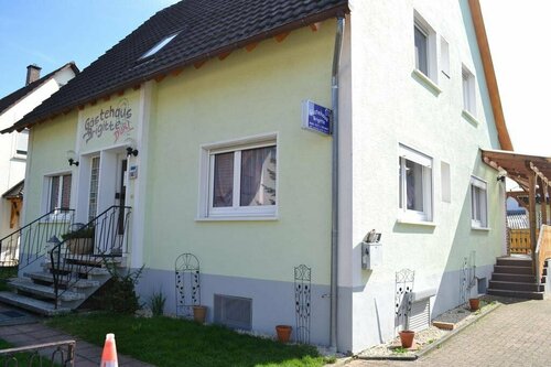 Гостиница Gästehaus Brigitte Duri в Русте