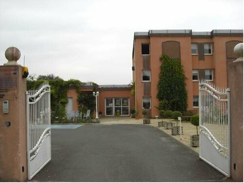 Гостиница Hotel Au Sans Souci в Шиноне