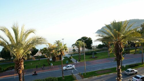 Гостиница Arsi Enfi City Beach в Джумхуриете