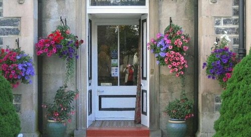 Гостиница McInnes House Hotel в Кингасси