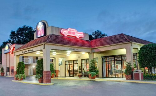 Гостиница Days Inn by Wyndham Memphis at Graceland в Мемфисе