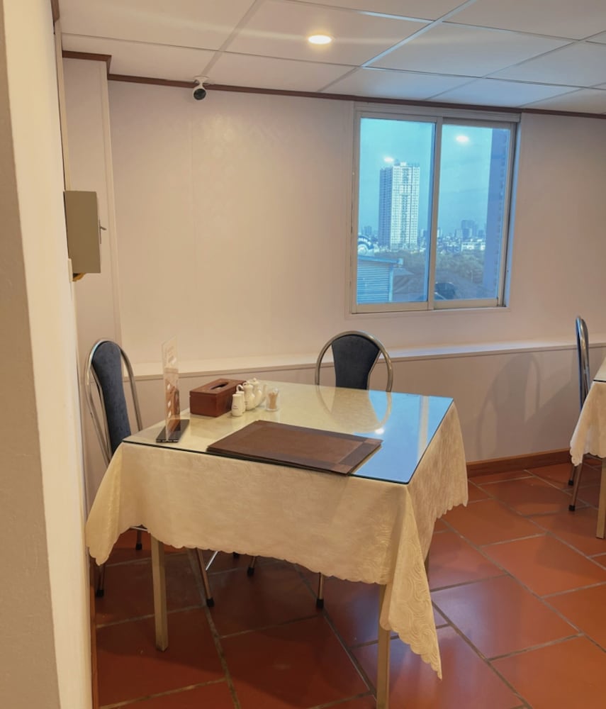 Фото A25 Hotel - Dich Vong Hau