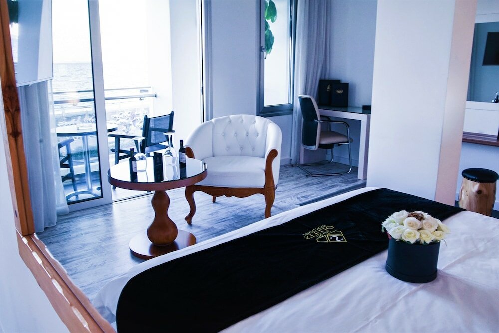 Фото The Ciao Stelio Deluxe Hotel