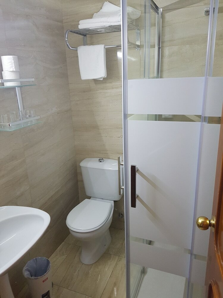 Фото Hostal Bahia