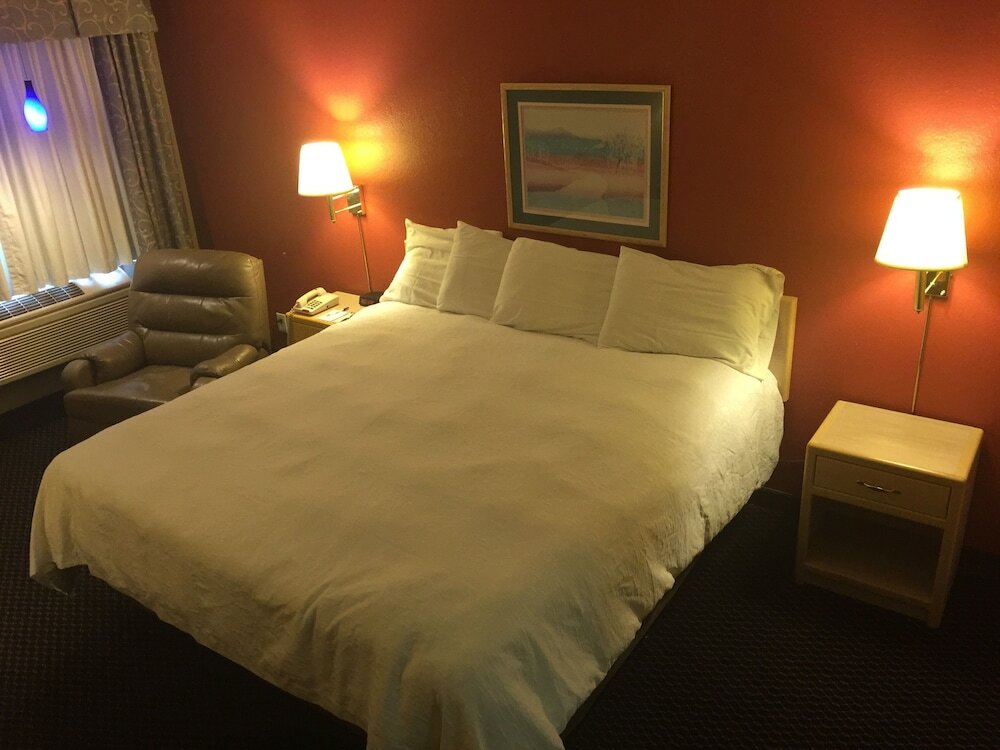 Фото Americas Best Value Inn Garden City