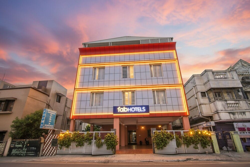Фото Fabhotel Sri Krishna Residency Airport