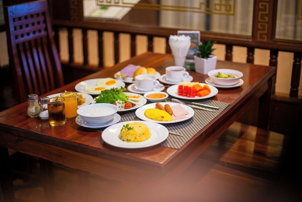 Фото Thong Tarin Hotel