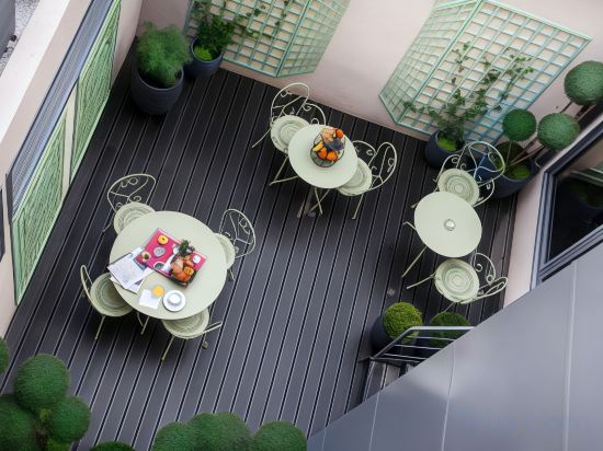 Фото Hotel Le Mireille