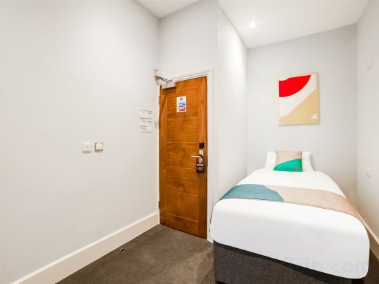 Фото Royal Park Hotel
