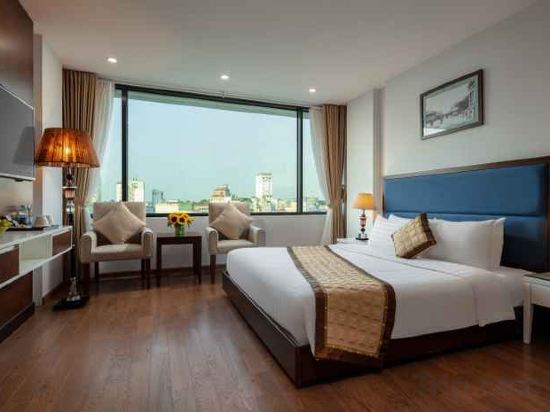 Фото Skylark Hotel