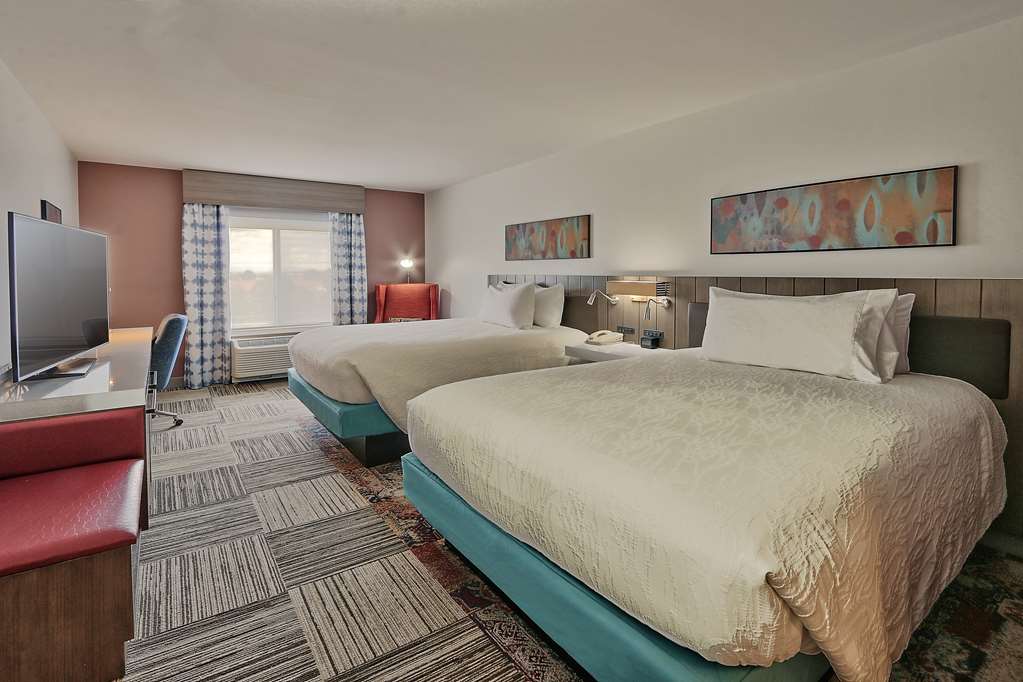 Фото Hilton Garden Inn Albuquerque/Journal Center