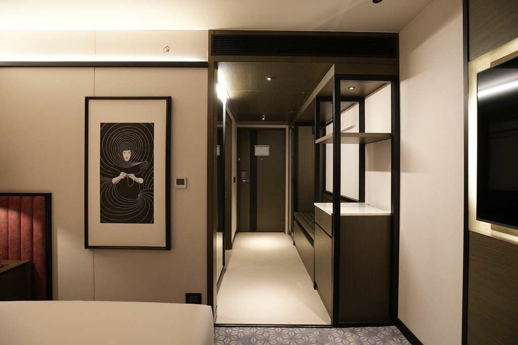 Фото Parallel Hotel