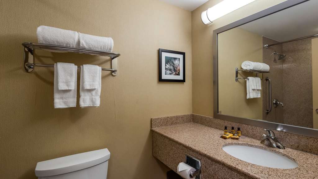 Фото Best Western Plus Barrie