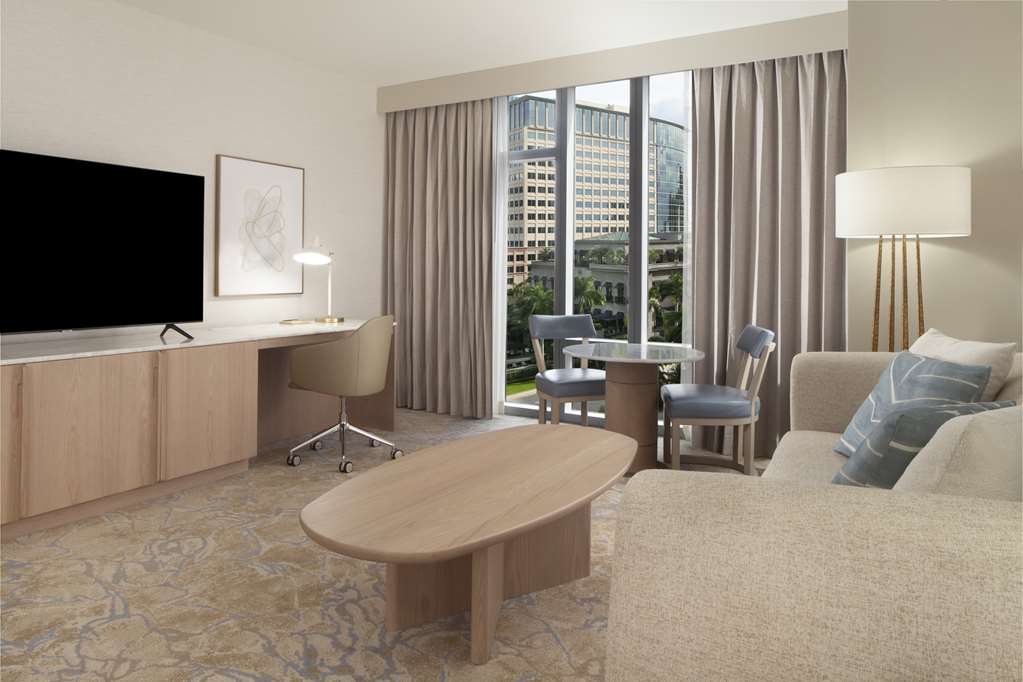 Фото Hilton West Palm Beach