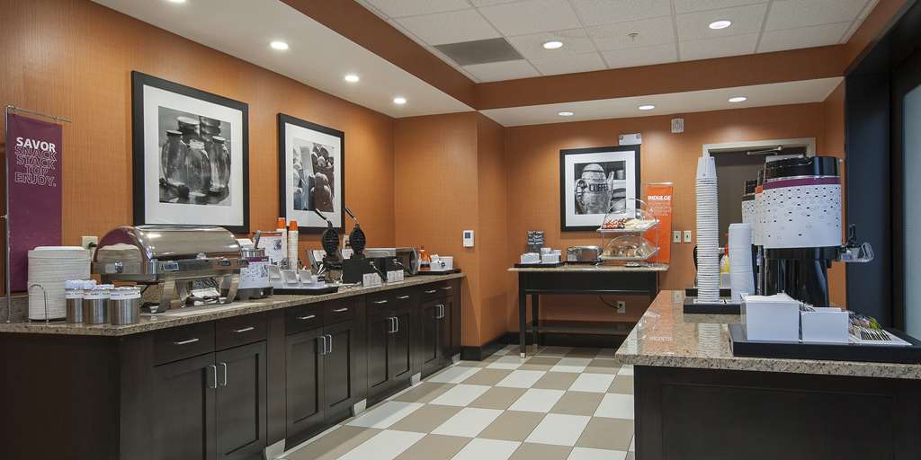 Фото Hampton Inn & Suites Seneca-Clemson Area