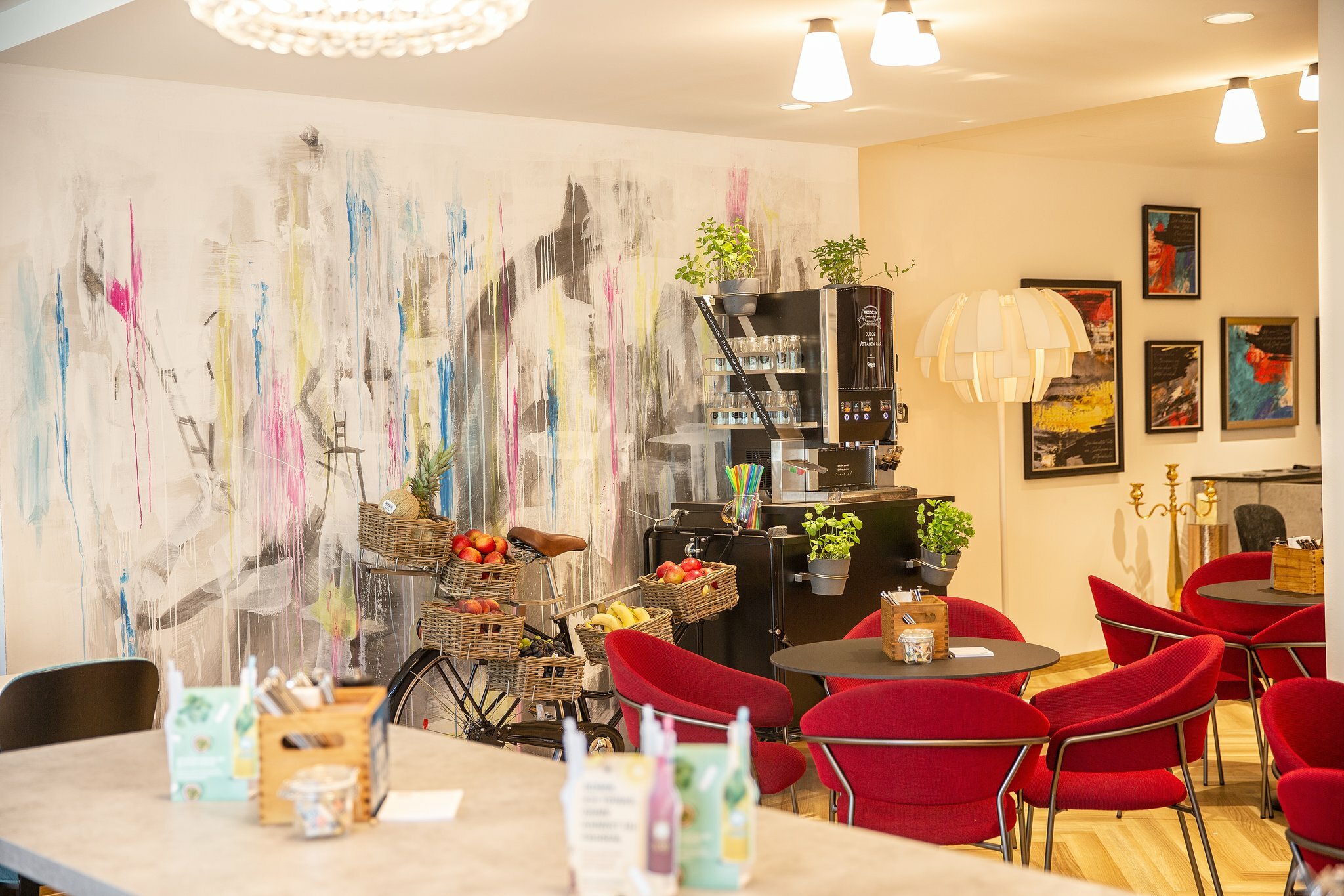 Фото The niu Franz