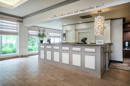 Гостиница Hilton Garden Inn Louisville East в Луисвилле