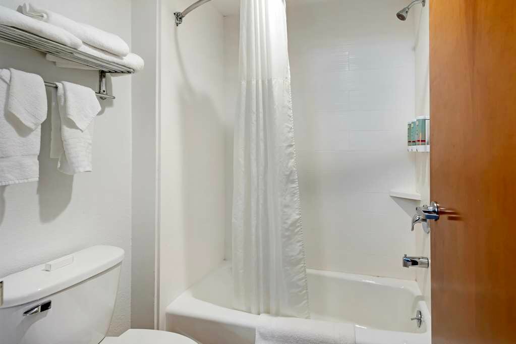 Фото Best Western Des Plaines Inn