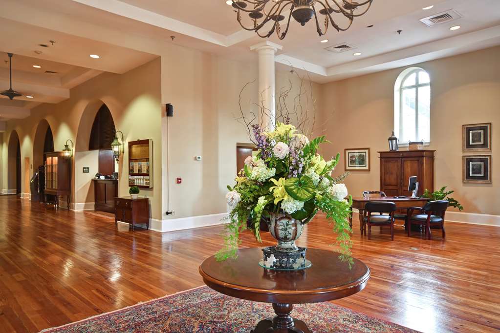 Фото Embassy Suites by Hilton Charleston Historic District
