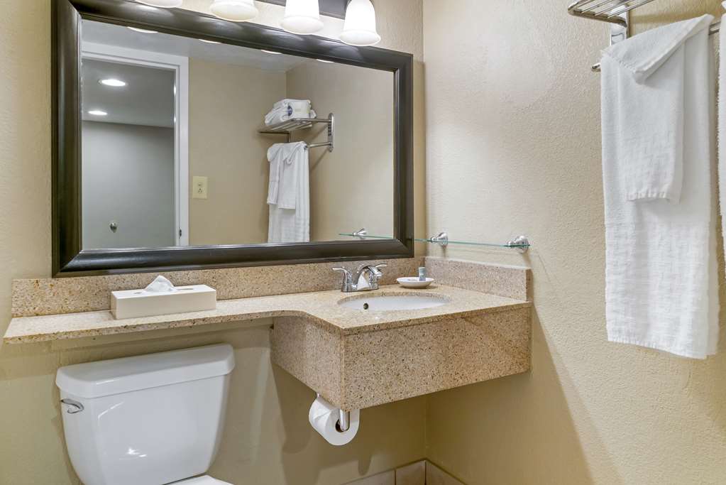 Фото Best Western Greenfield Inn