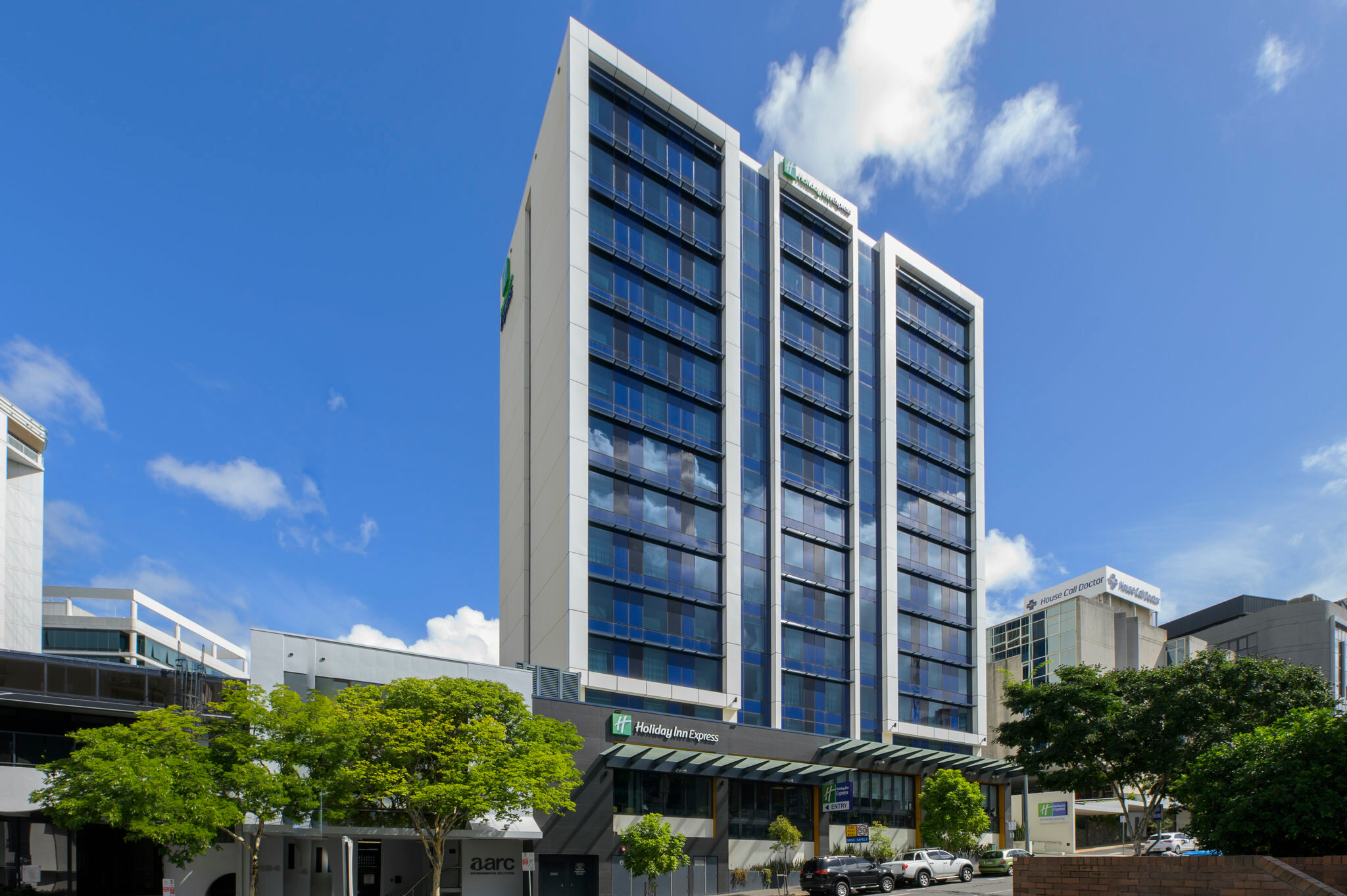Фото Holiday Inn Express Brisbane Central