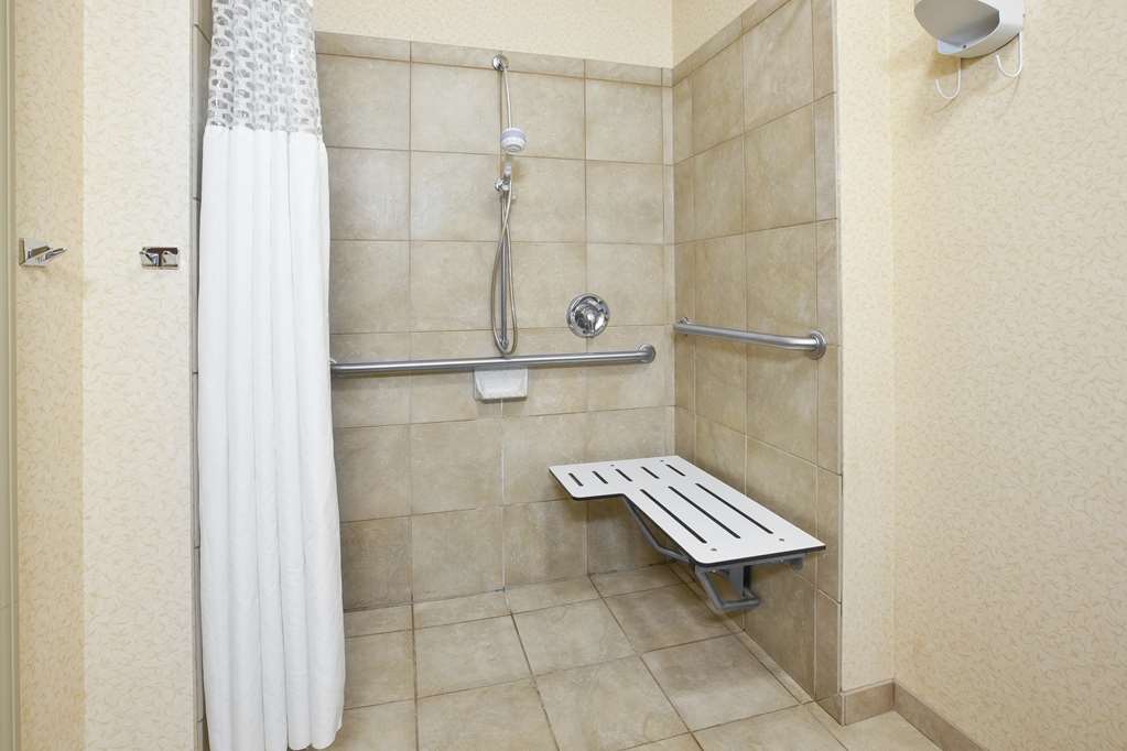 Фото Hampton Inn Pittsburgh Area Beaver Valley CenterTownship