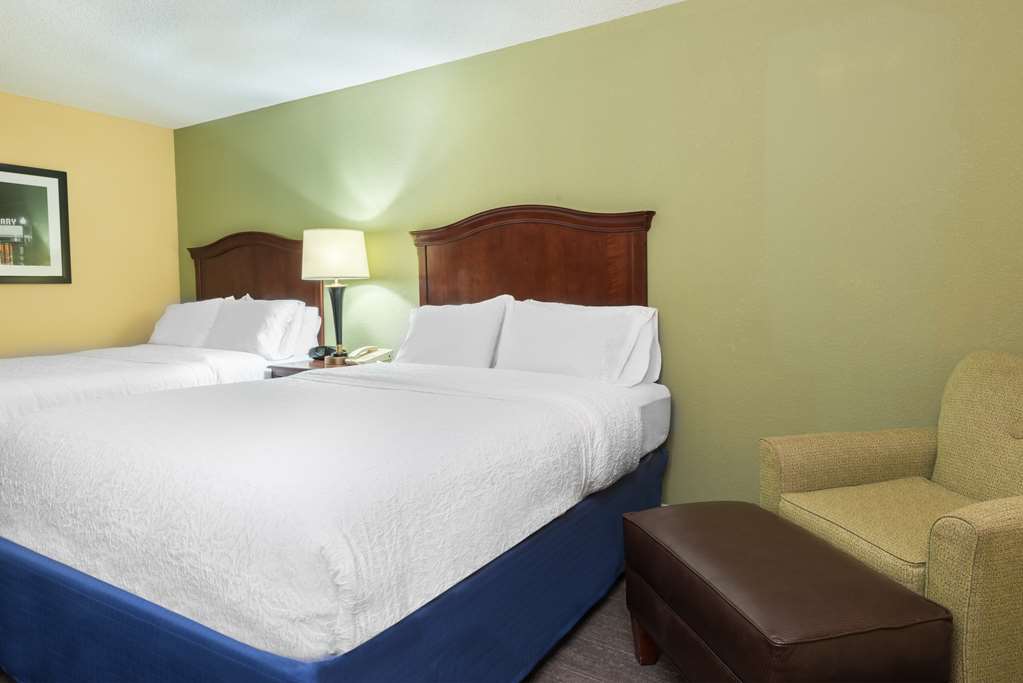 Фото Hampton Inn Raleigh Cary