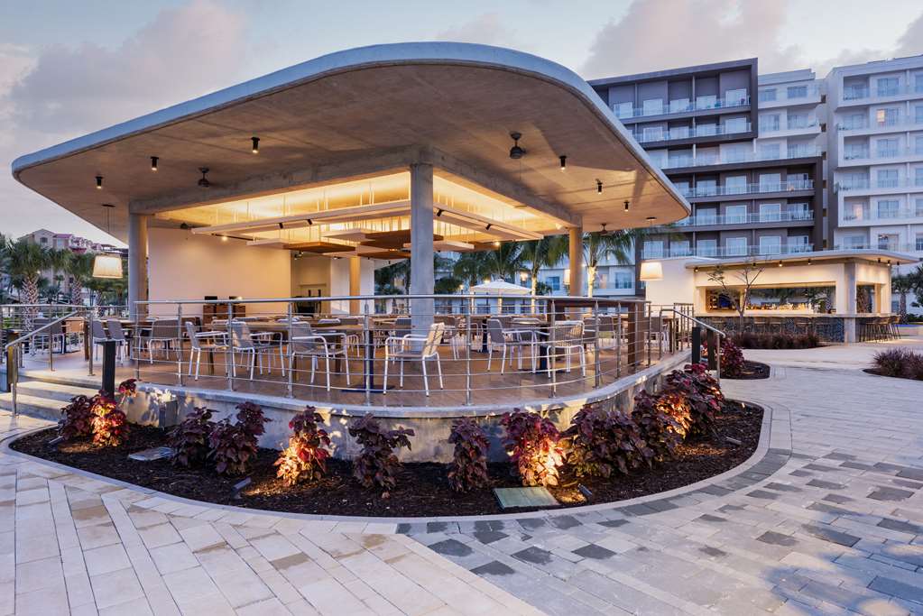 Фото Embassy Suites by Hilton Aruba Resort