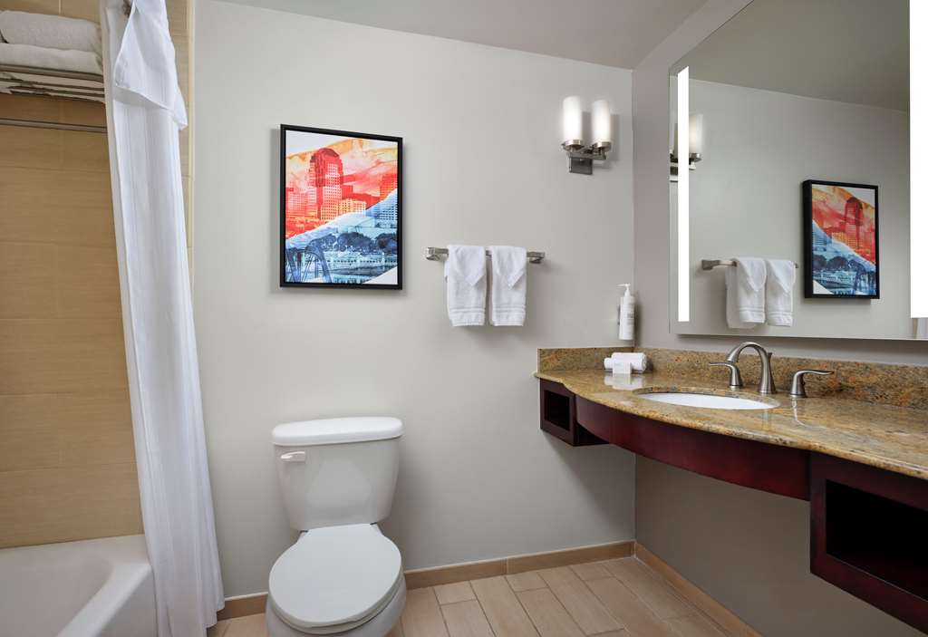 Фото Hilton Garden Inn Bossier City, La