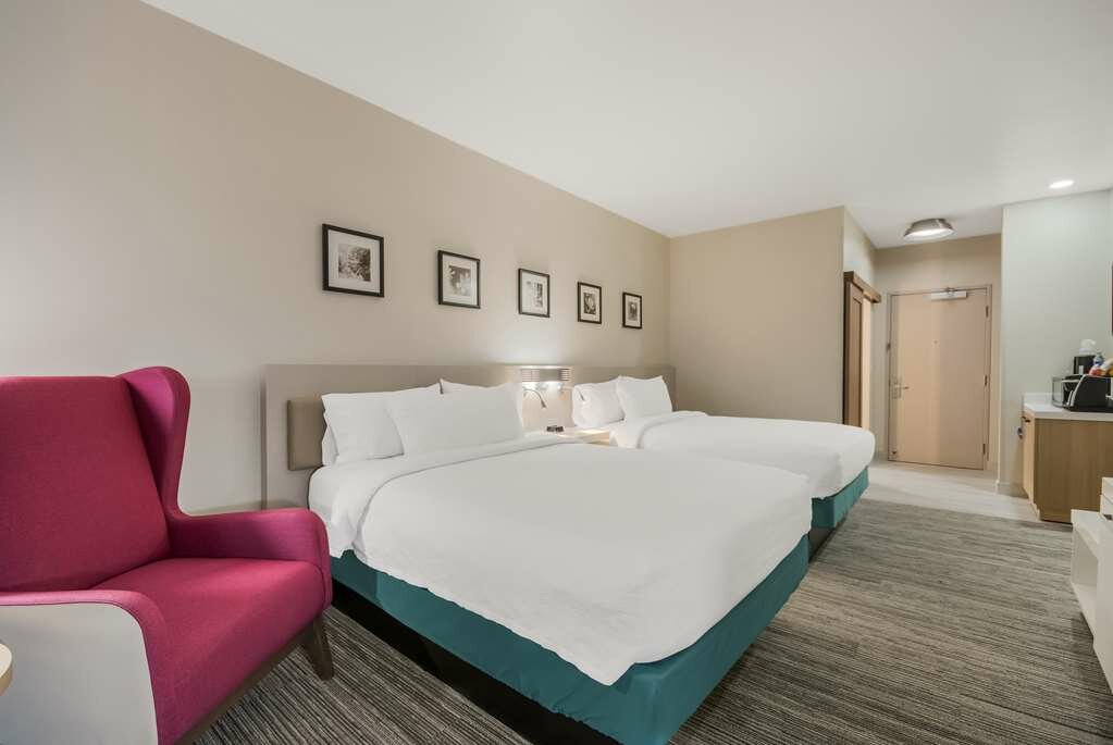 Фото Hilton Garden Inn Oklahoma City Midtown