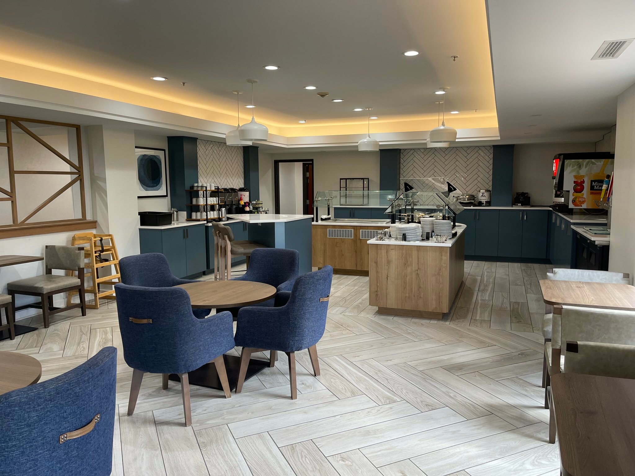 Фото Staybridge Suites West Des Moines, an Ihg Hotel