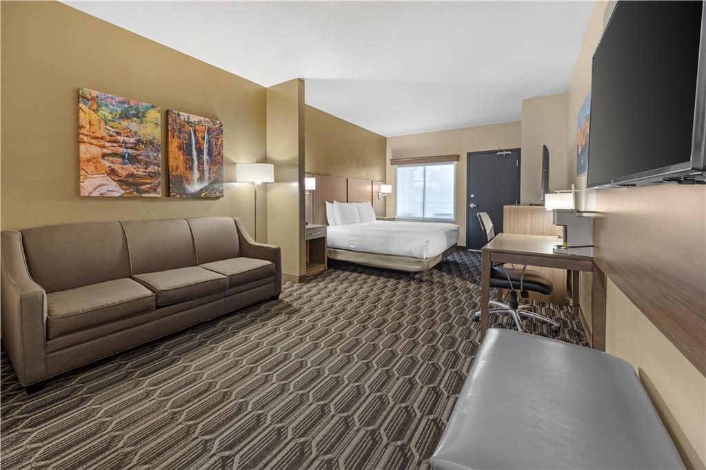 Фото Best Western Plus Zion Canyon Inn & Suites
