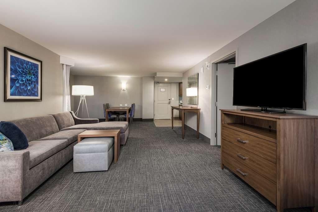 Фото Homewood Suites by Hilton Ottawa Downtown