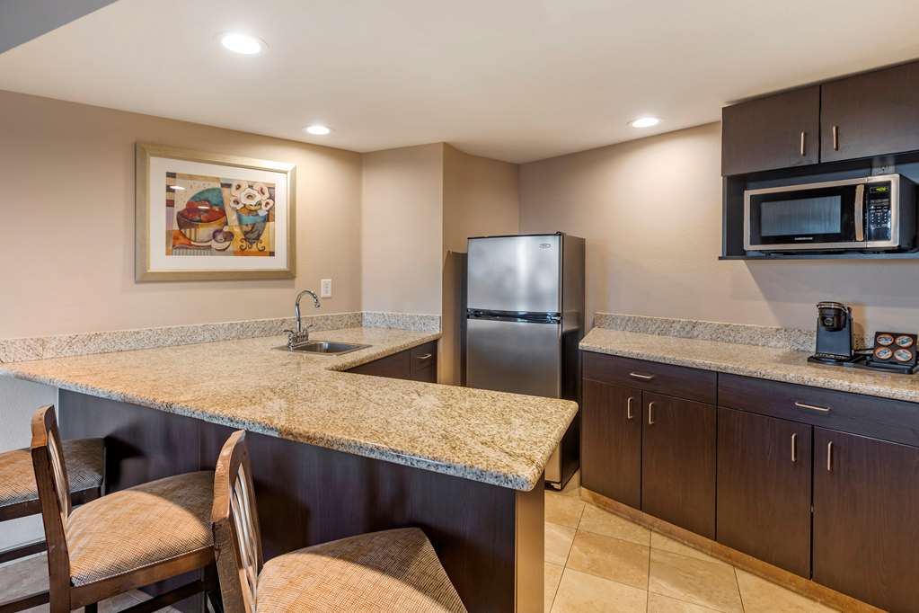 Фото Best Western Plus Las Vegas South Henderson