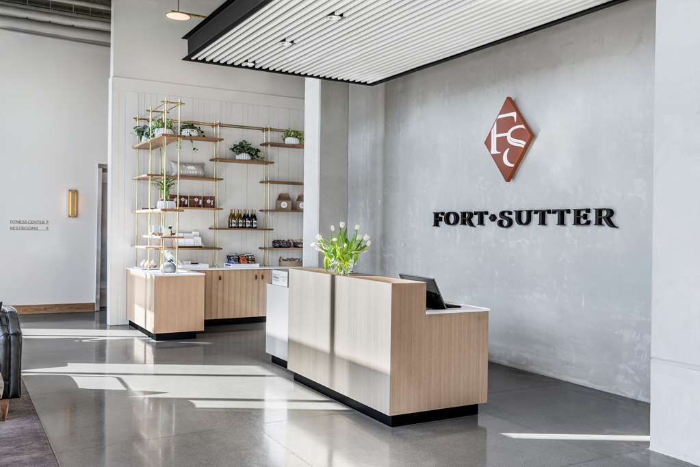 Фото The Fort Sutter Sacramento, Tapestry Collection by Hilton