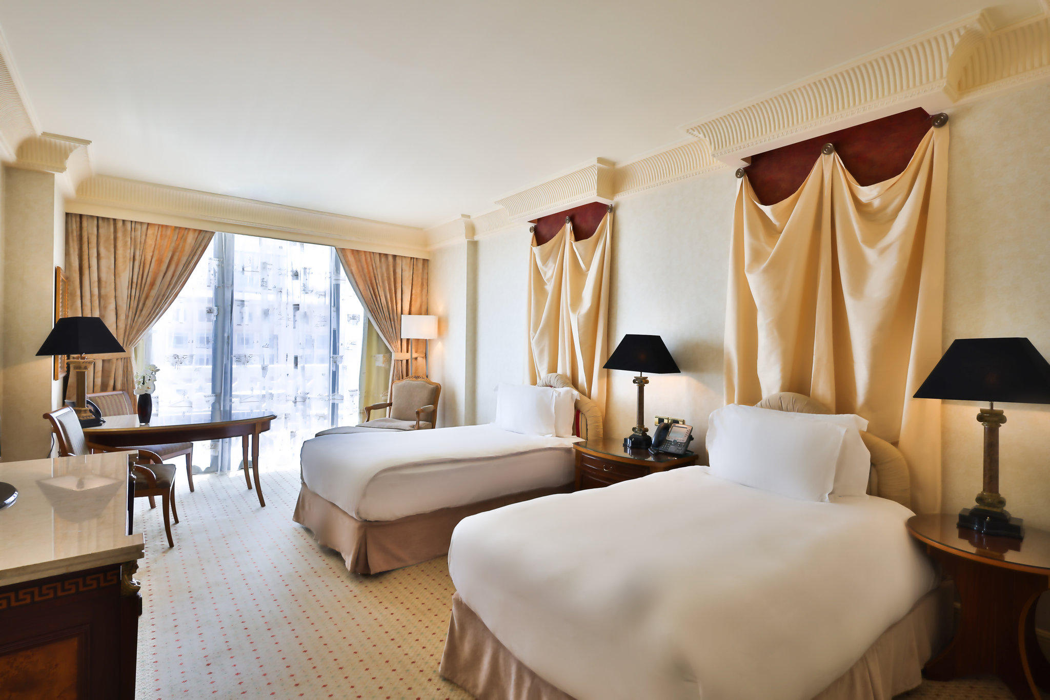 Фото InterContinental Phoenicia Beirut, an Ihg Hotel