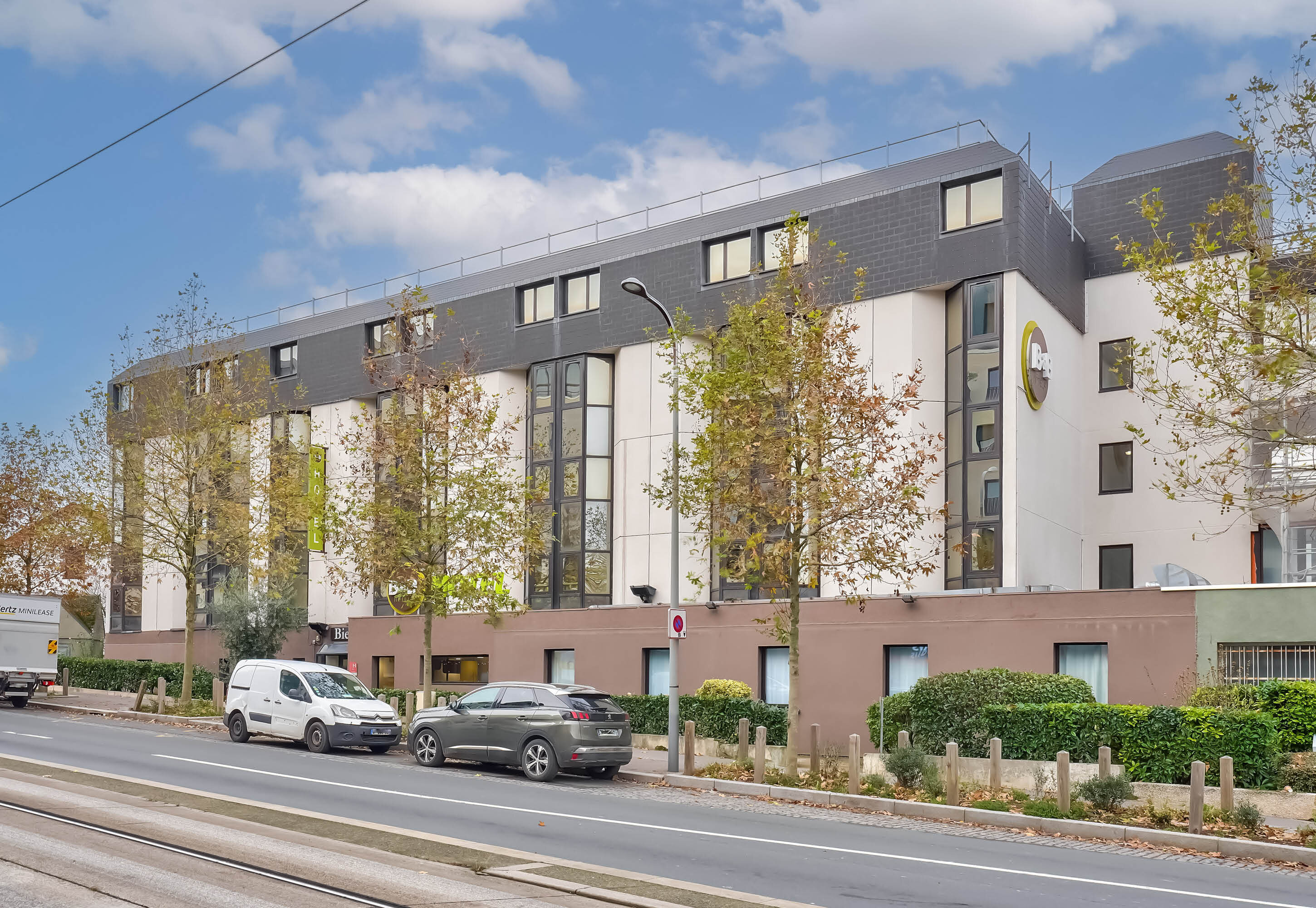 Фото B&b Hôtel Paris Châtillon