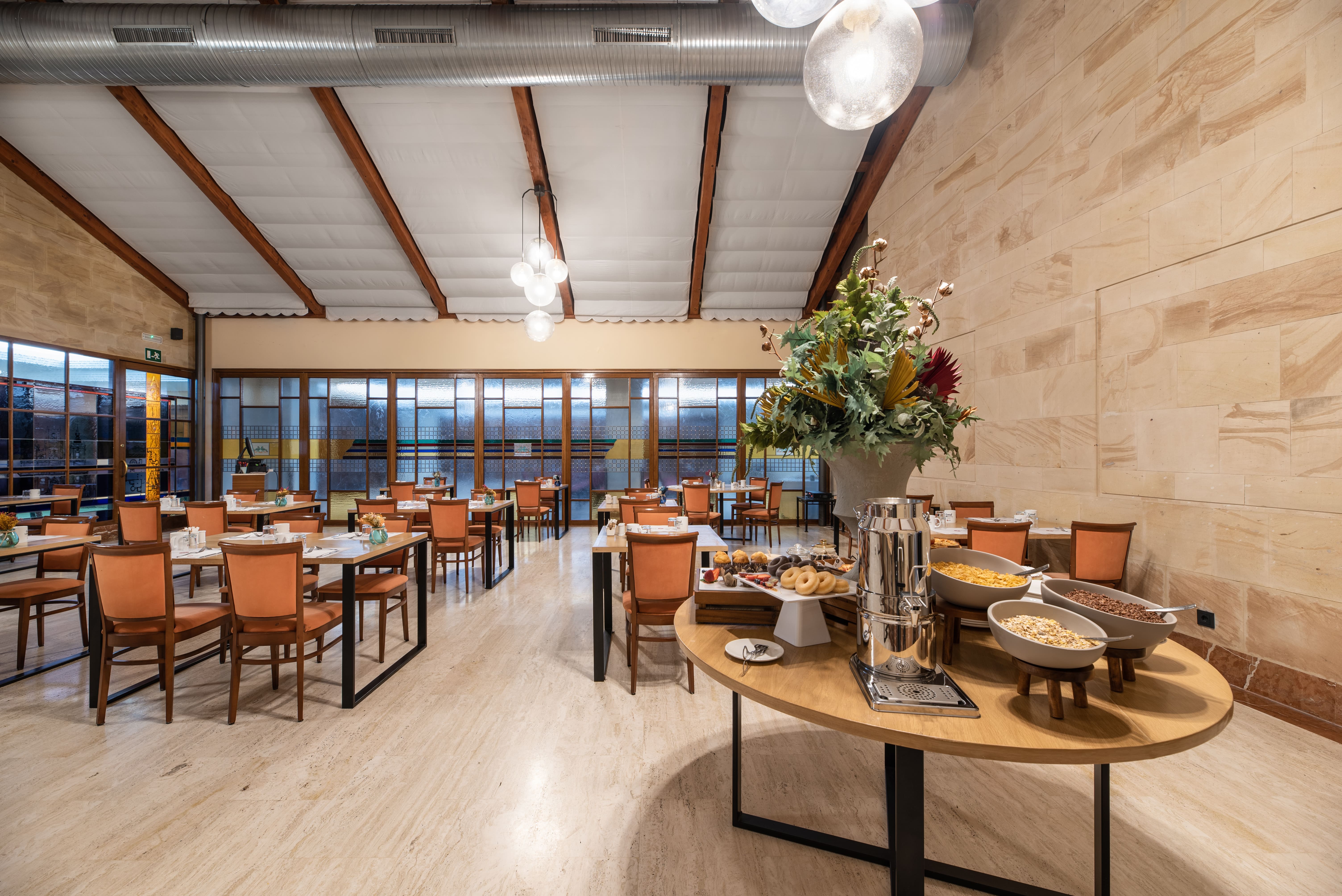 Фото Exe Astur Plaza