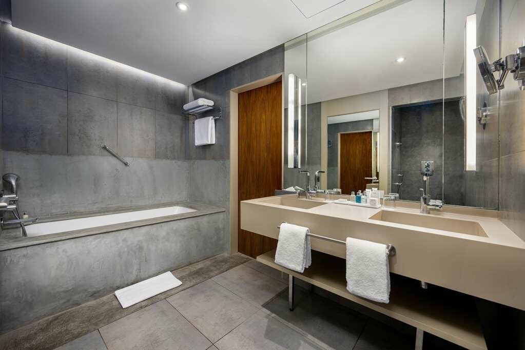 Фото Radisson Blu Hotel, Marrakech Carre Eden