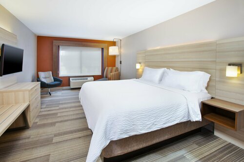 Гостиница Holiday Inn Express Hotel & Suites Athens, an Ihg Hotel в Афинах