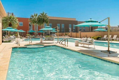 Гостиница DoubleTree by Hilton Hotel Phoenix - Gilbert в Гилберте