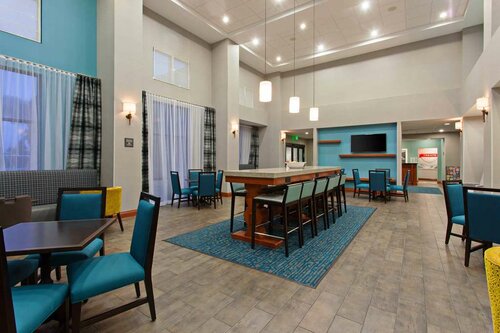 Гостиница Hampton Inn & Suites Clovis-Airport North в Кловисе