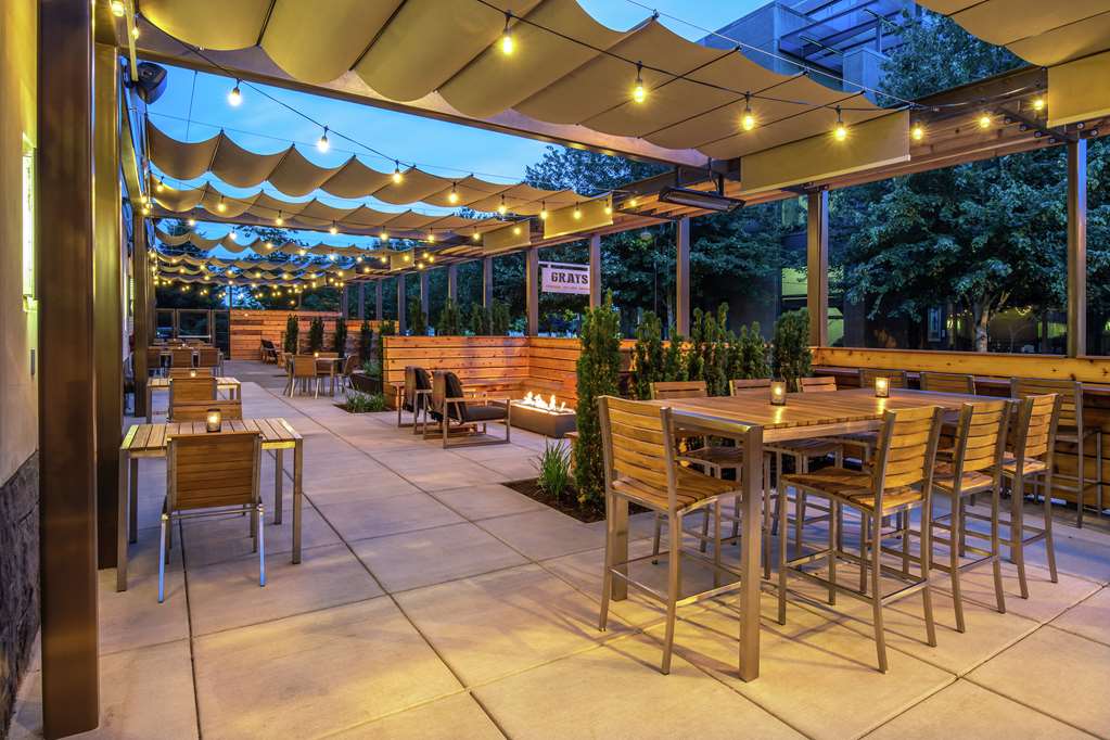 Фото Hilton Vancouver Washington