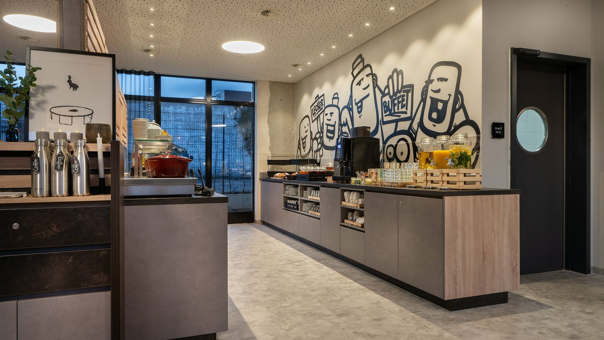 Фото Holiday Inn - the niu, Keg Hamburg Ost