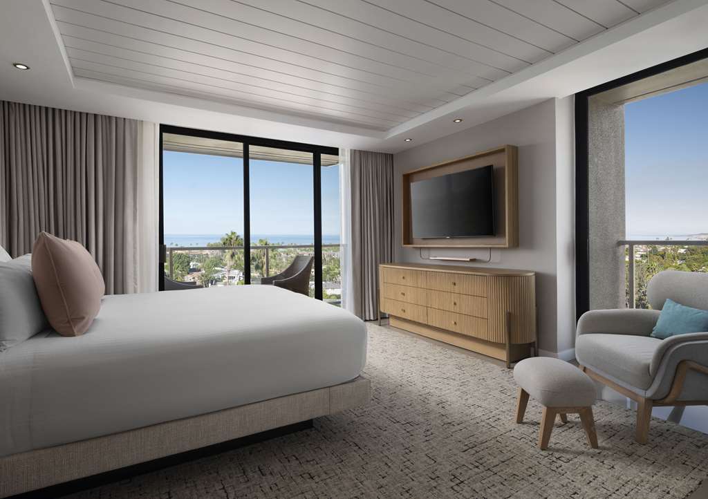 Фото Hotel La Jolla, Curio Collection by Hilton