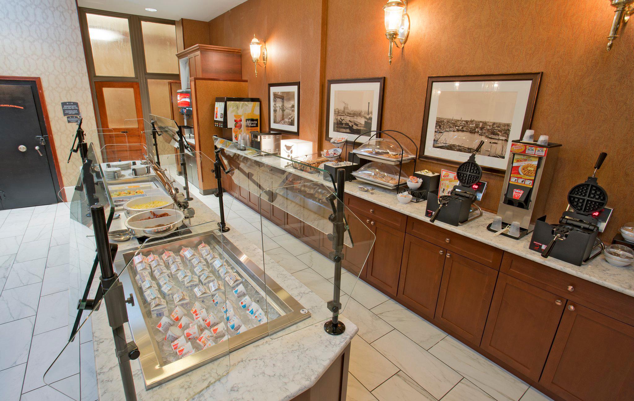 Фото Staybridge Suites Baltimore - Inner Harbor, an Ihg Hotel