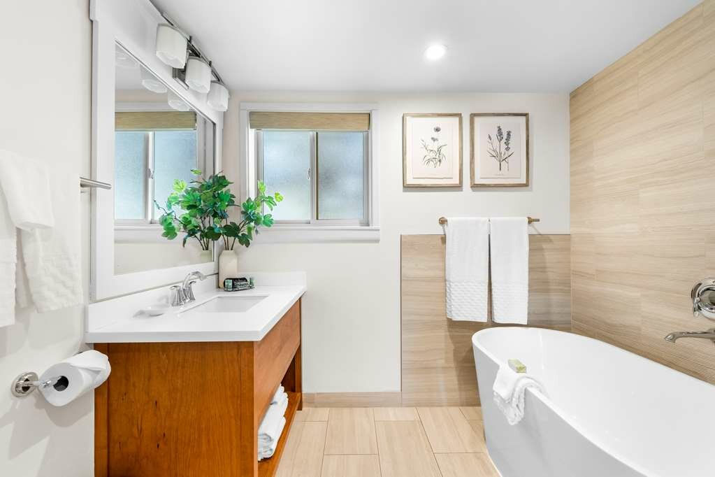 Фото Best Western Driftwood Inn