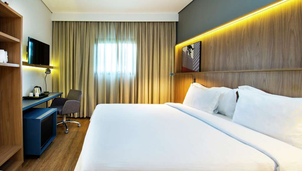 Фото Hampton by Hilton Guarulhos Airport