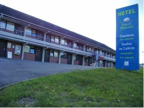 Гостиница Hôtel Pierre Blanche в Же